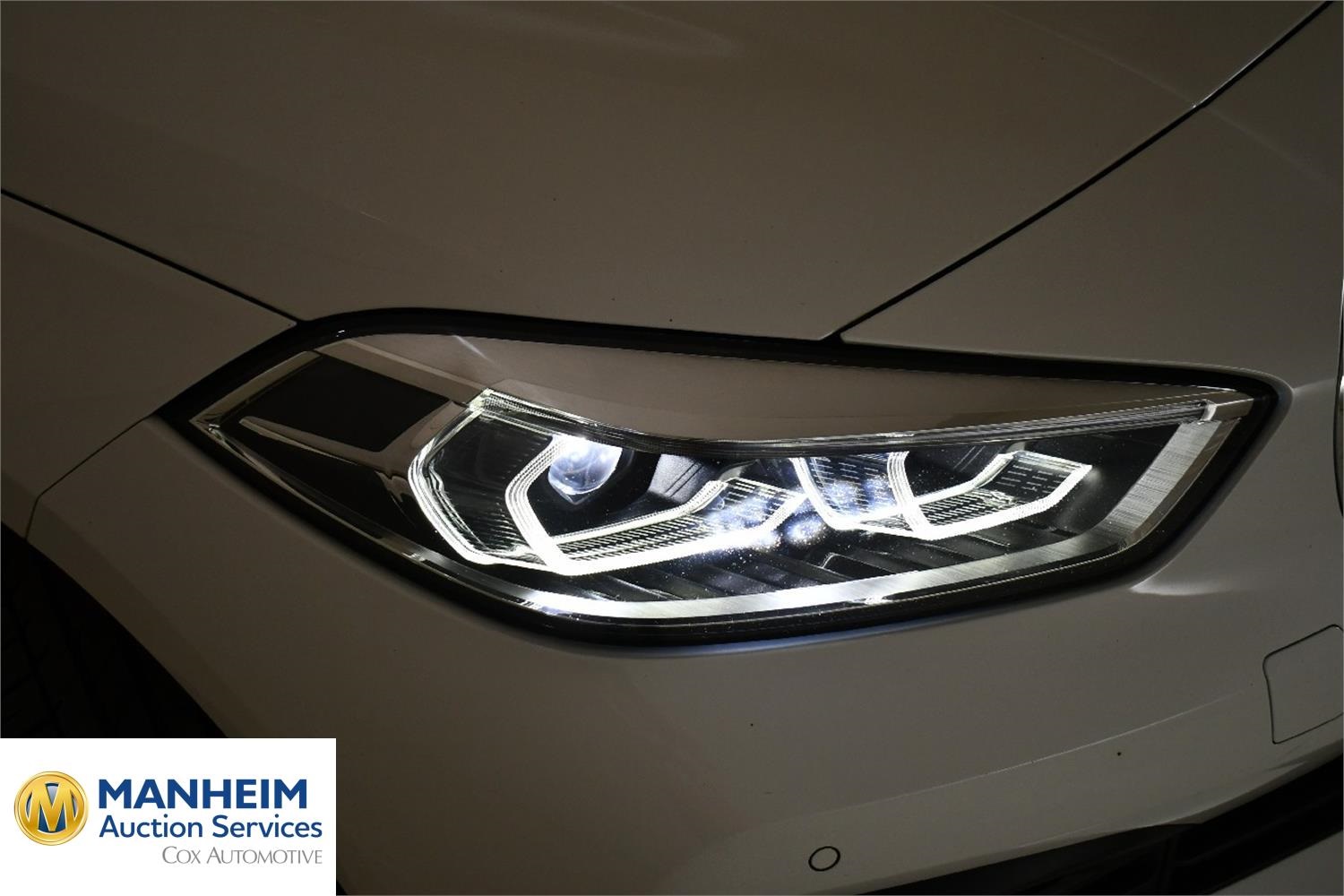 Foto BMW 118i (F40) 15