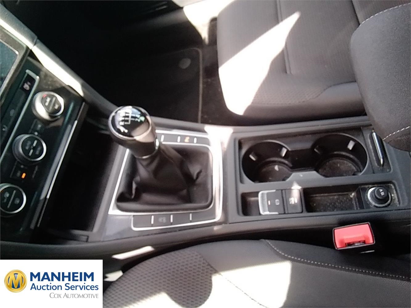 Foto Volkswagen Golf 9