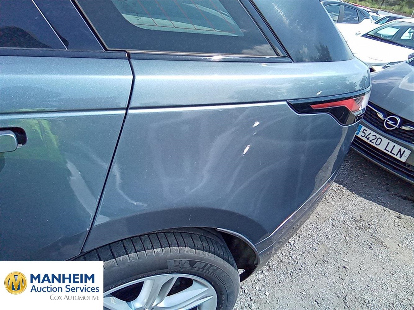 Foto RANGE ROVER Range Rover Velar 27