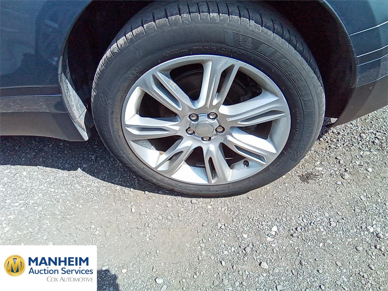 Foto RANGE ROVER Range Rover Velar 28