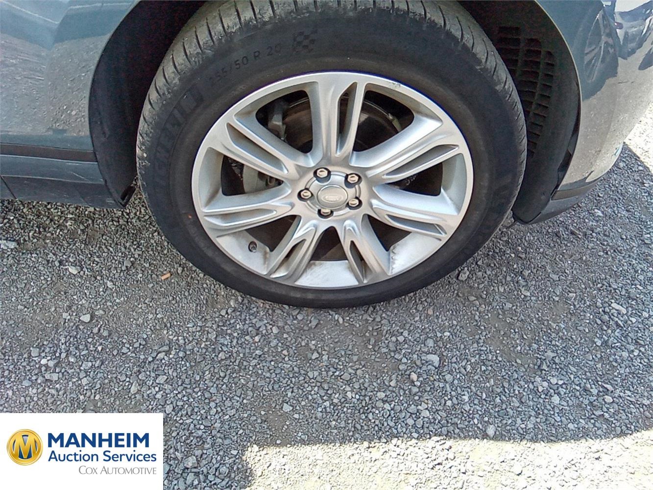 Foto RANGE ROVER Range Rover Velar 38