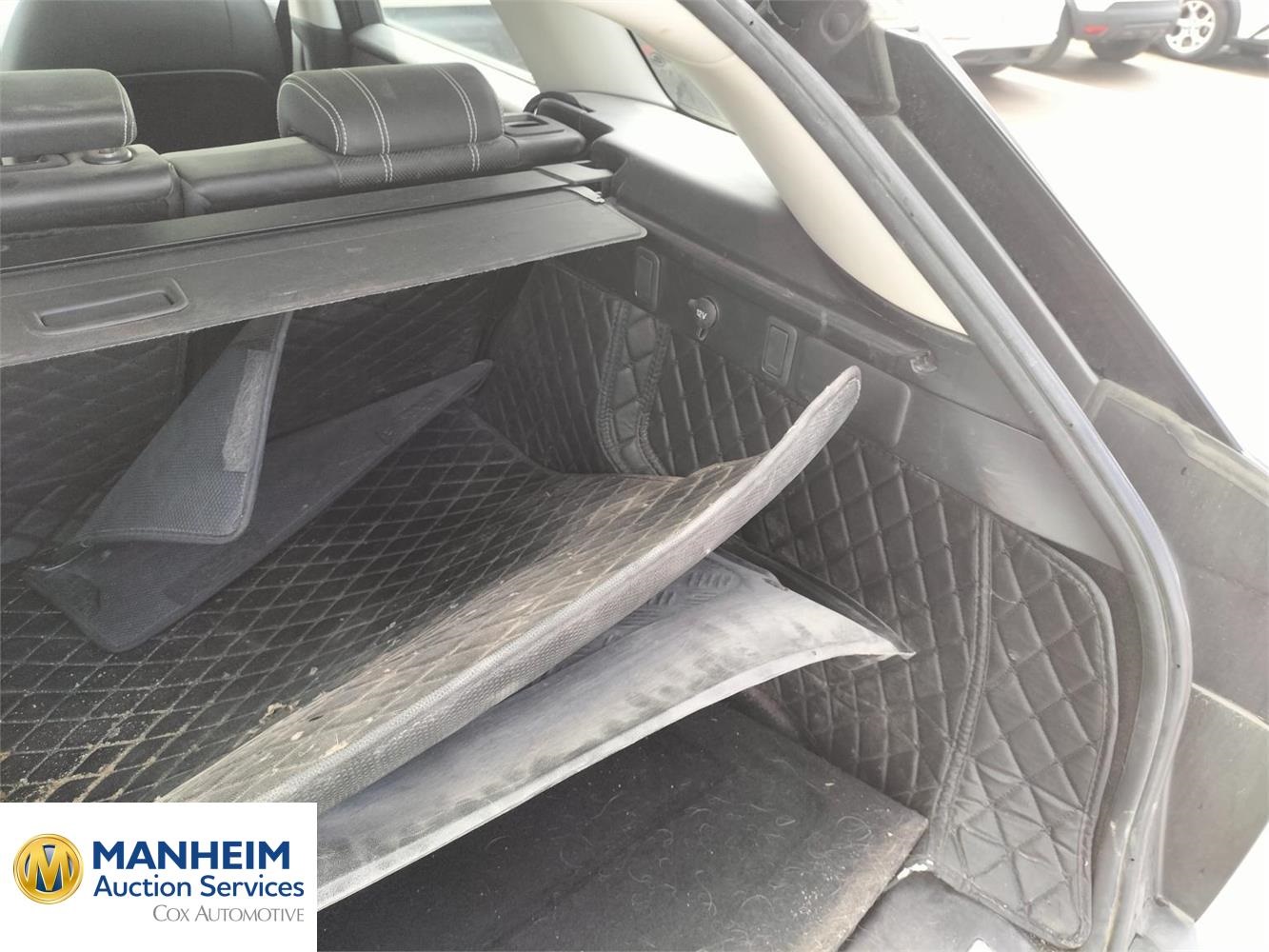 Foto RANGE ROVER Range Rover Velar 42