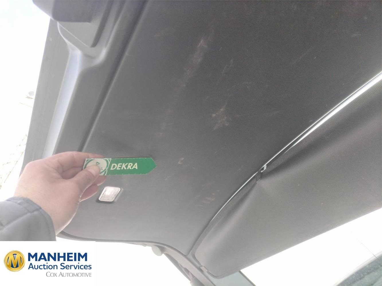 Foto RANGE ROVER Range Rover Velar 44