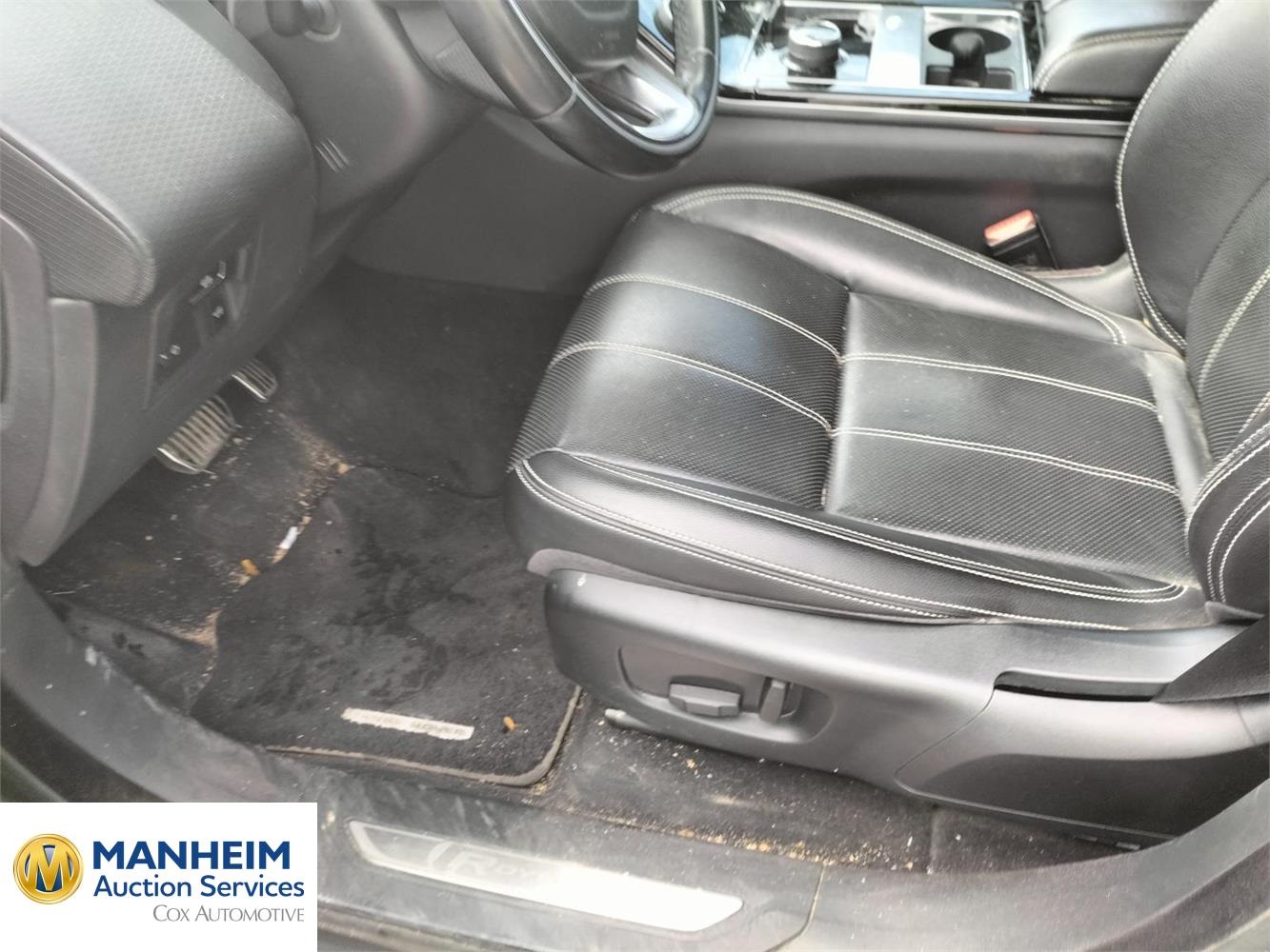 Foto RANGE ROVER Range Rover Velar 55