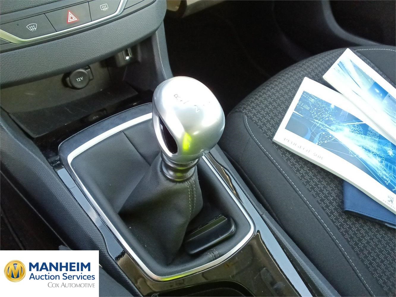 Foto Peugeot 308 11