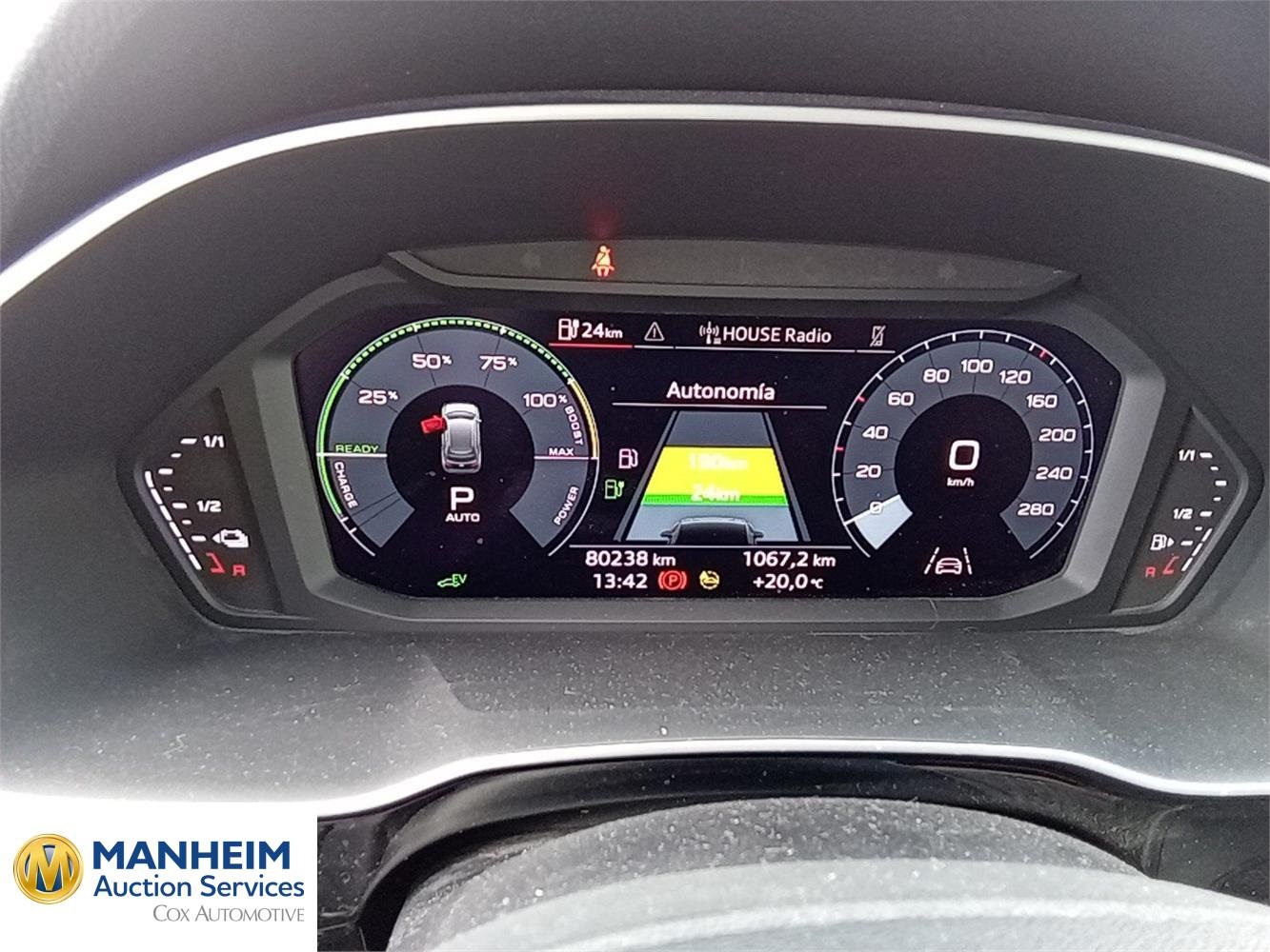 Foto Audi Q3 8