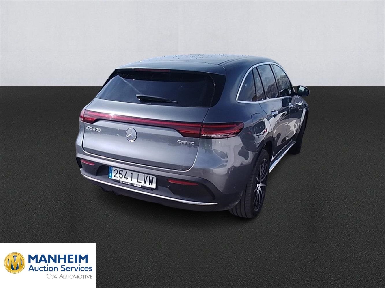Foto Mercedes Benz EQC 4