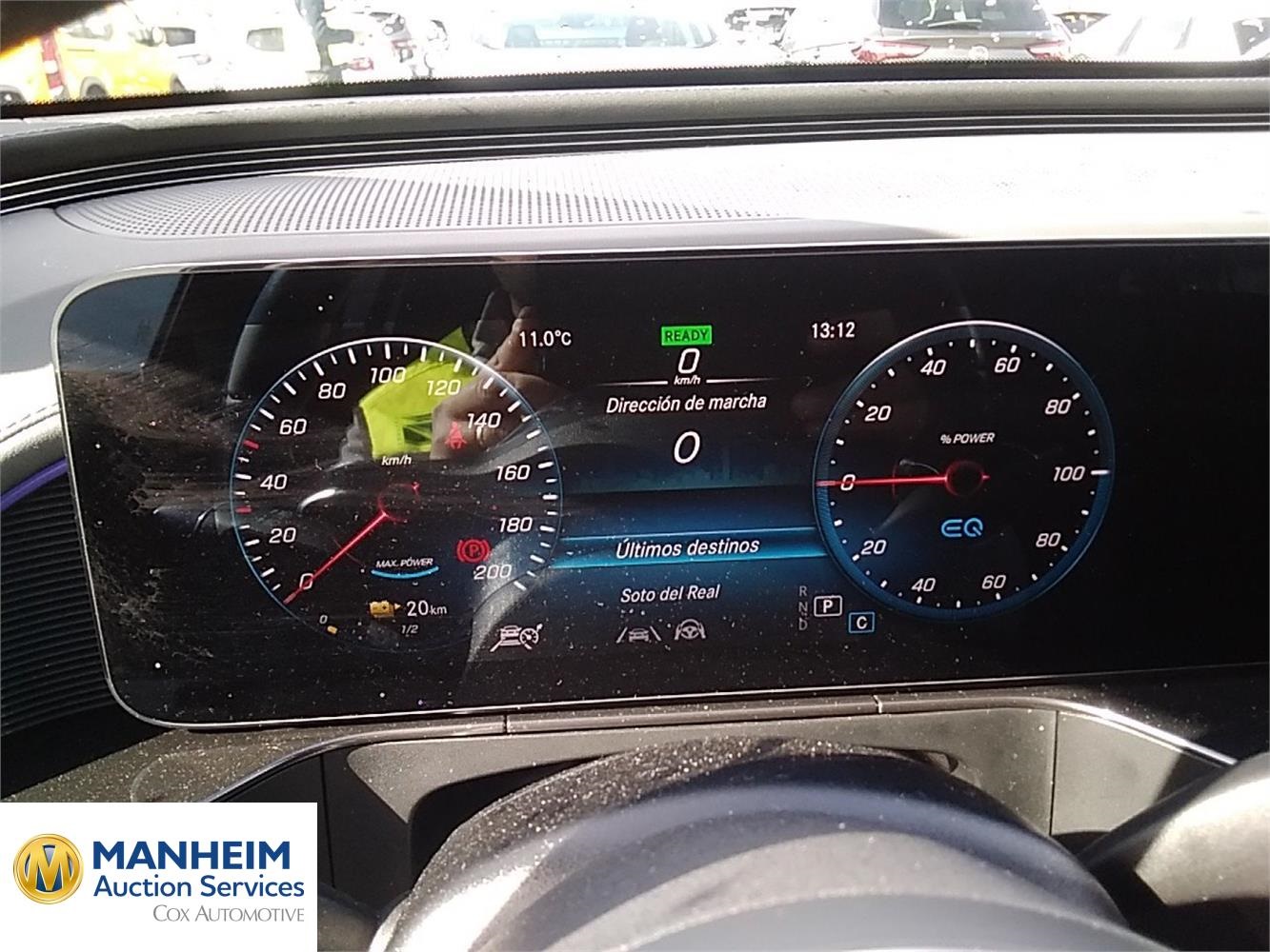 Foto Mercedes Benz EQC 13