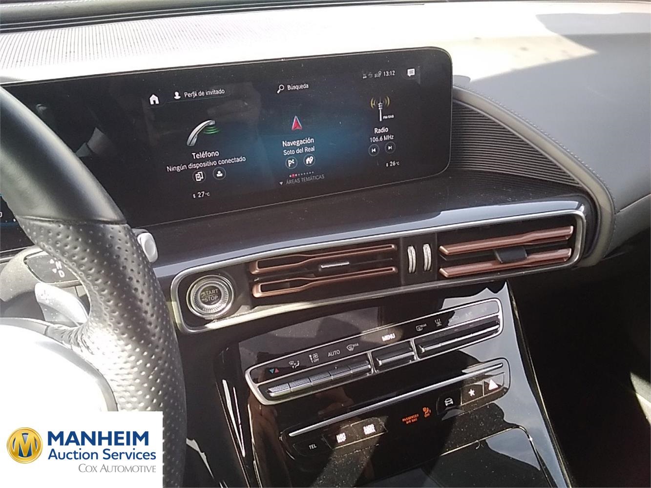 Foto Mercedes Benz EQC 14