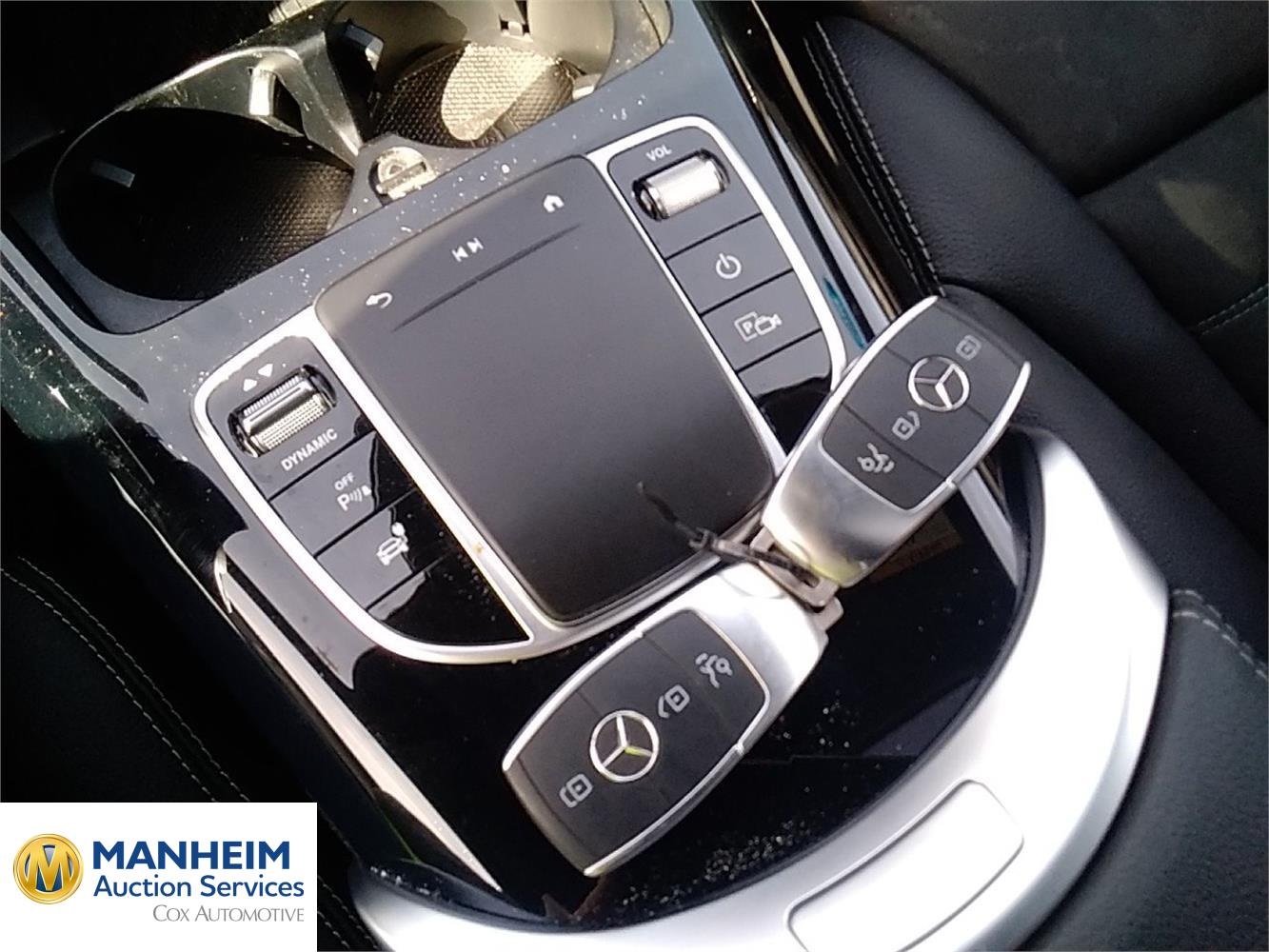 Foto Mercedes Benz EQC 15