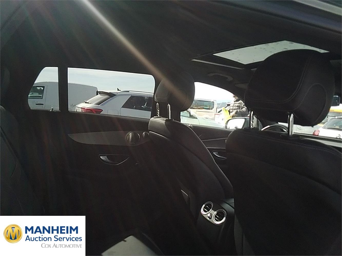 Foto Mercedes Benz EQC 20