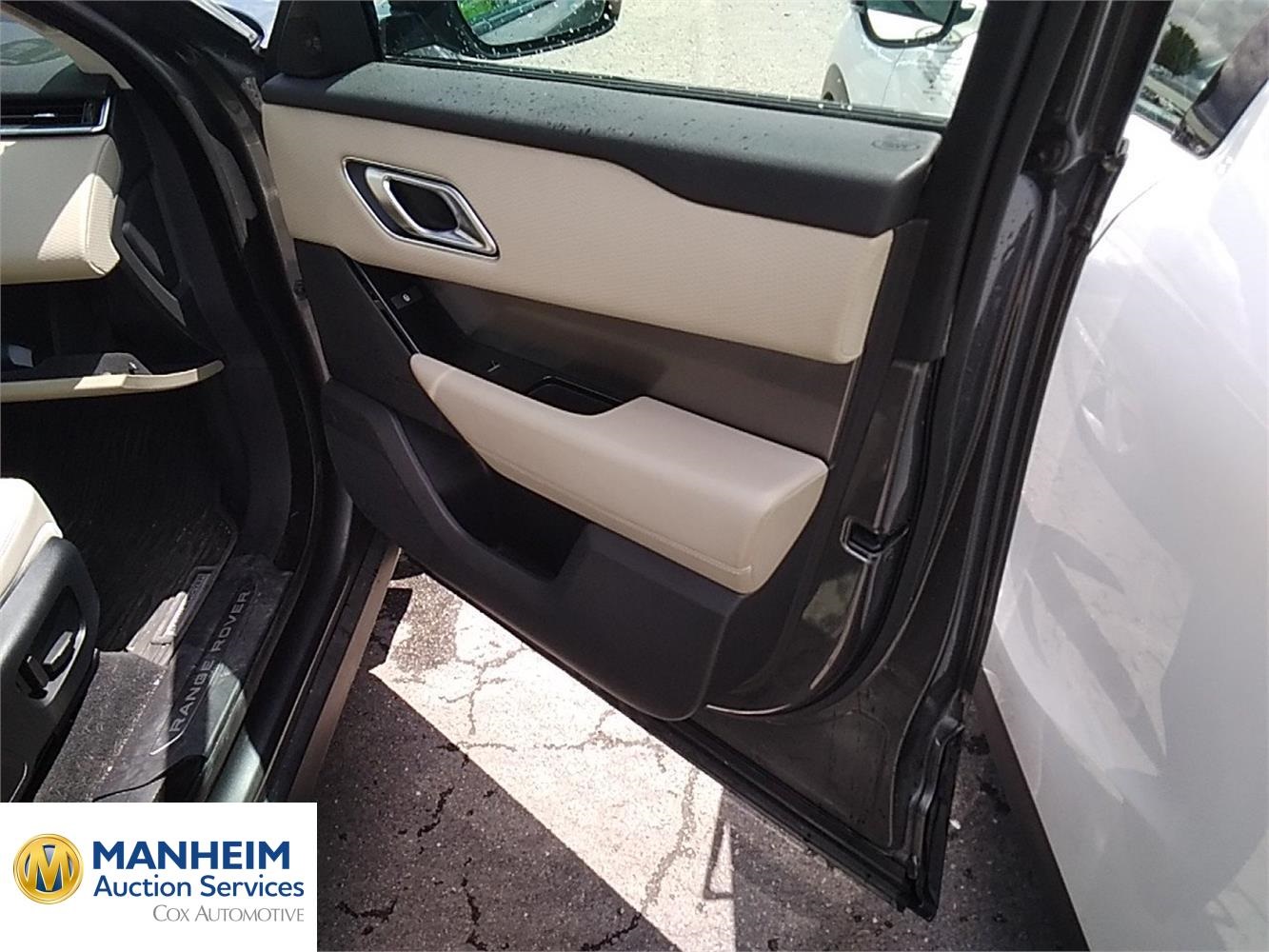 Foto RANGE ROVER Range Rover Velar 36