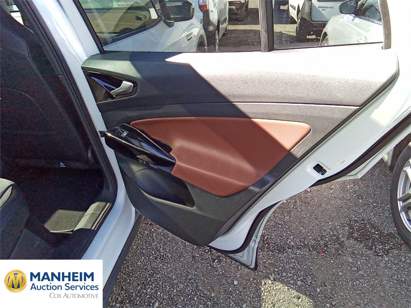 Foto Volkswagen ID.4 22