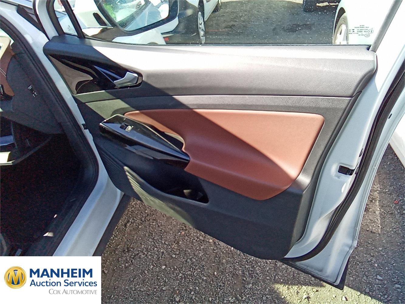 Foto Volkswagen ID.4 23