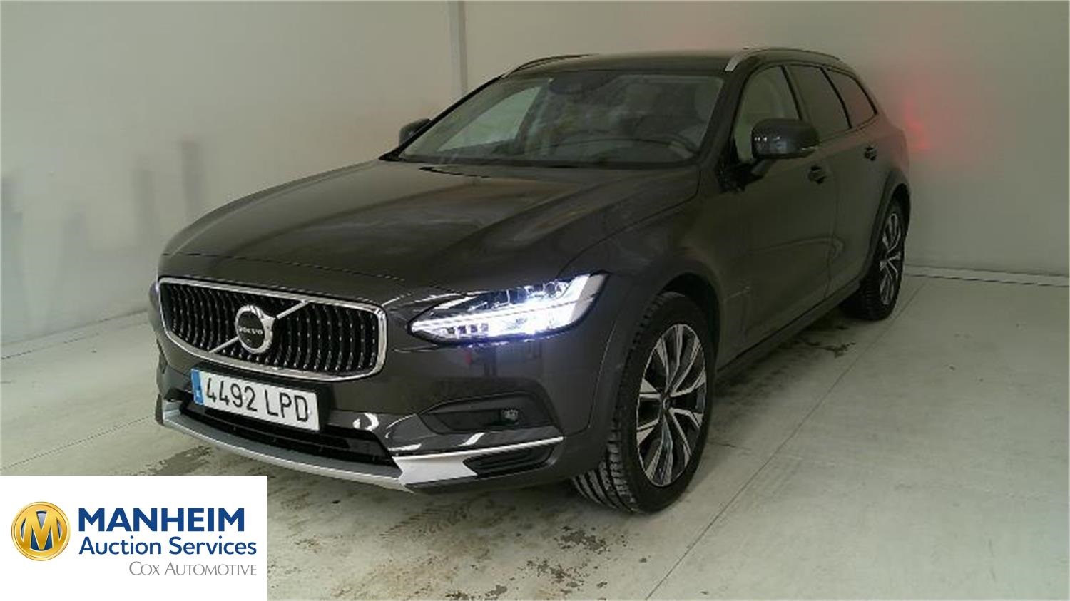 Volvo V90 Cross Country 