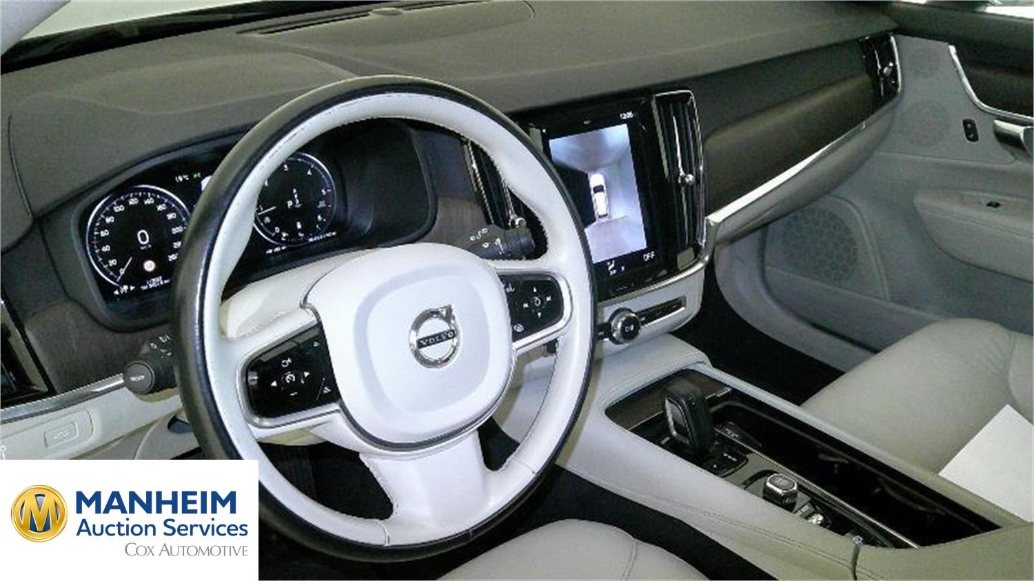 Foto Volvo V90 Cross Country 4