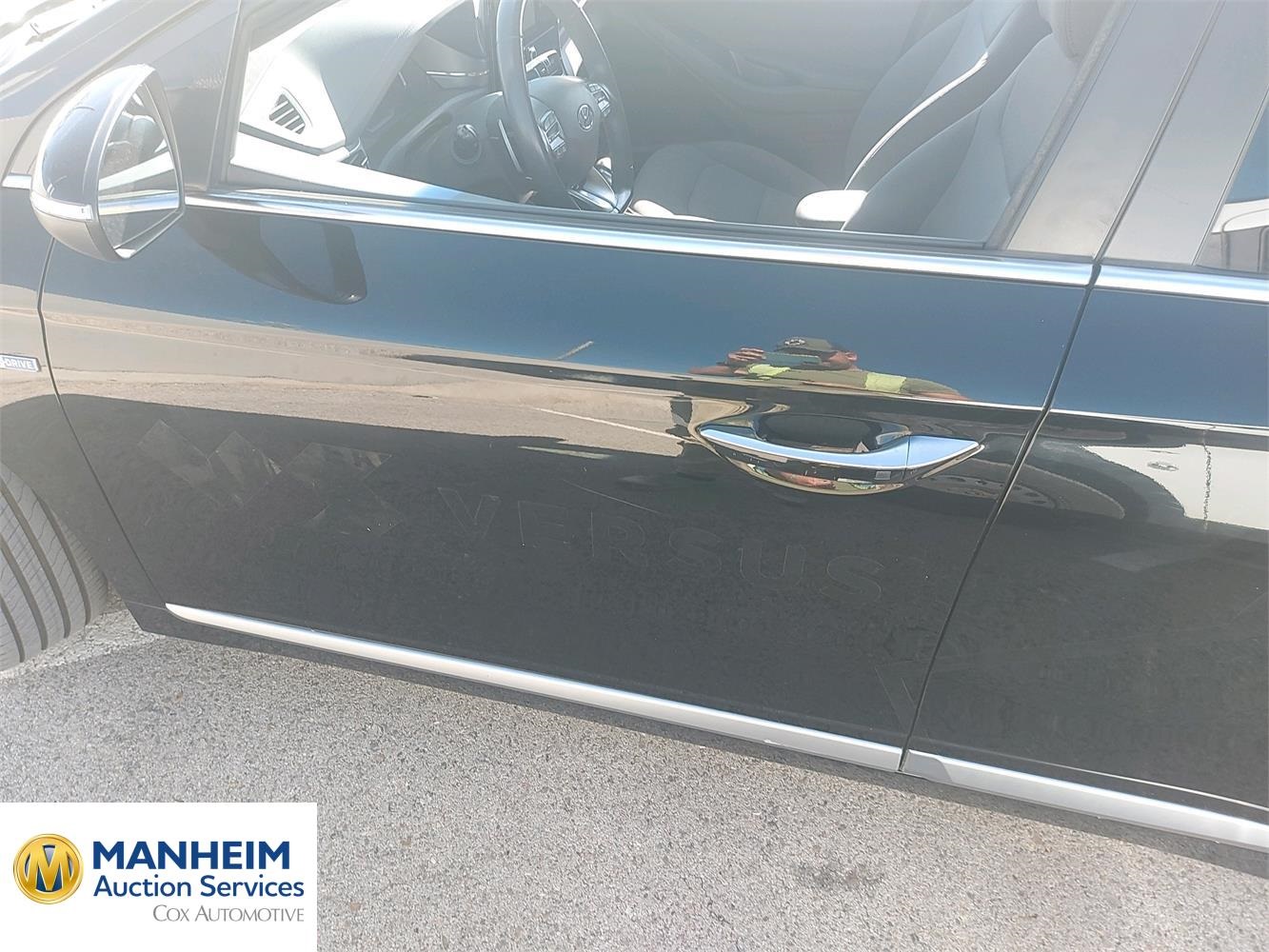 Foto Hyundai IONIQ 26