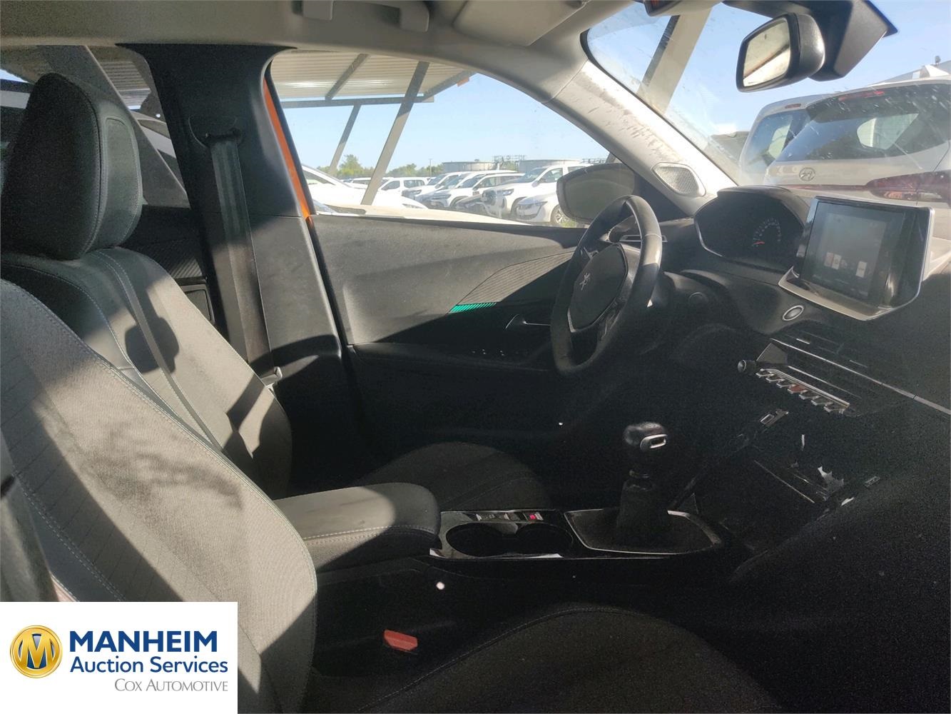 Foto Peugeot 2008 10