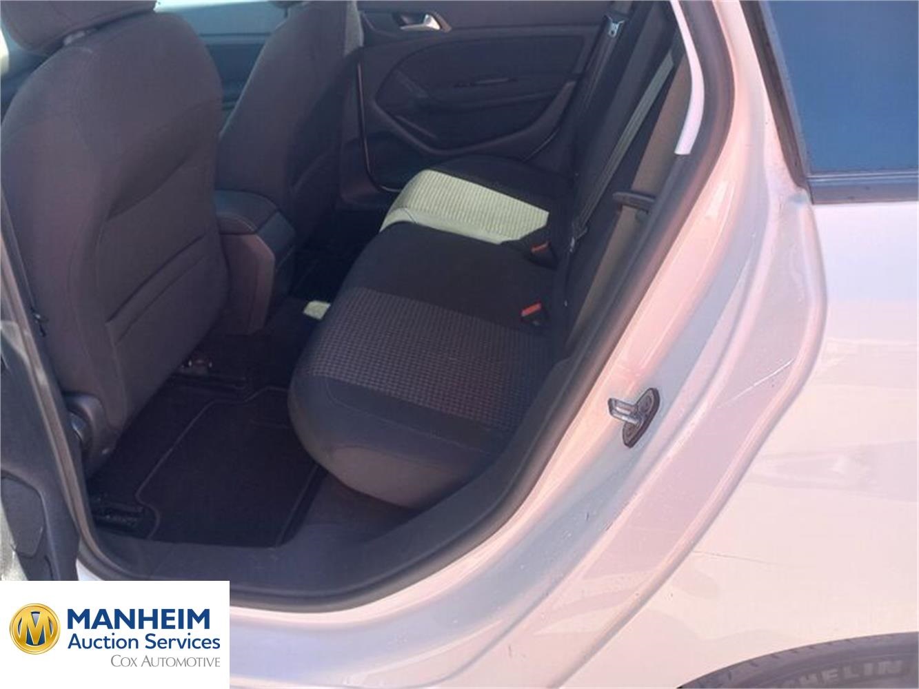 Foto Peugeot 308 5