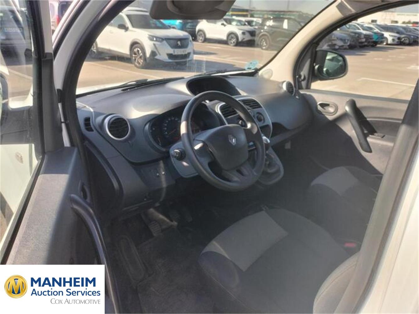 Foto Renault Kangoo Furgón 32