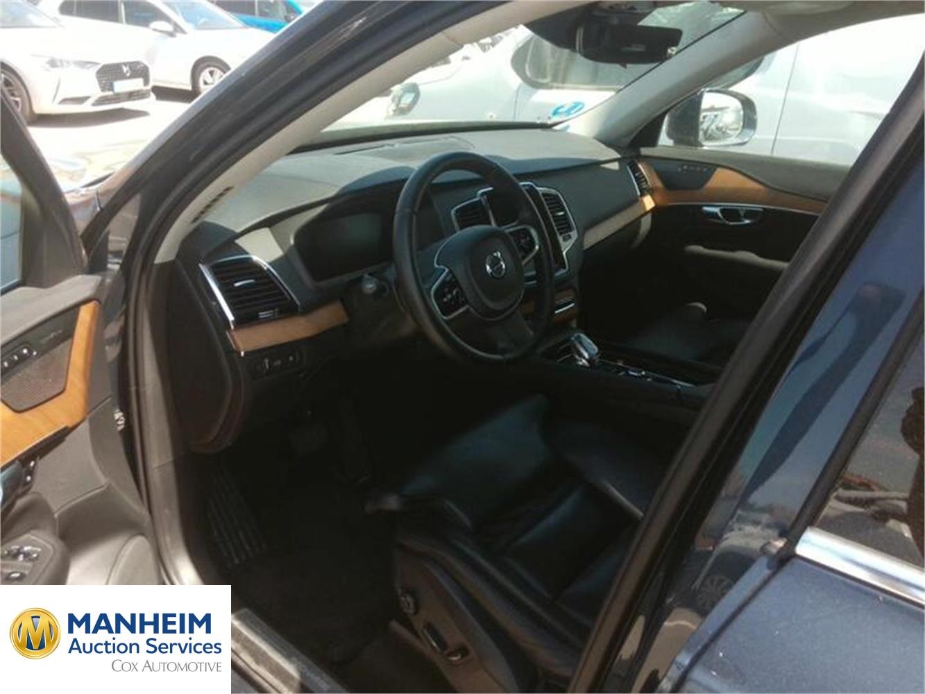 Foto Volvo XC90 12