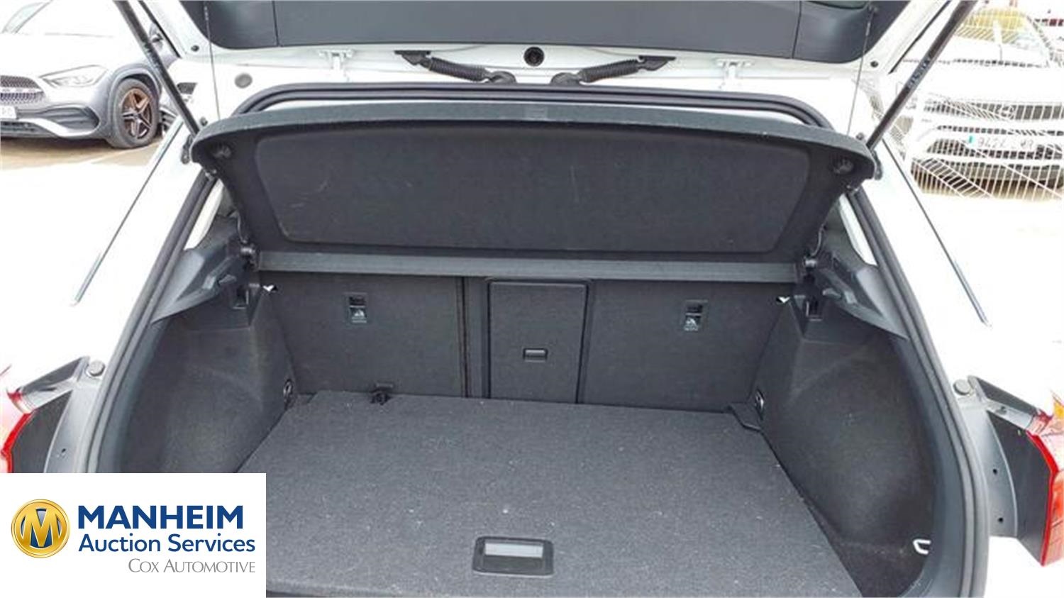 Foto Volkswagen T-Roc 26