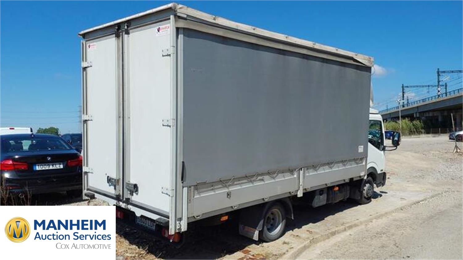 Foto Nissan NT400 17