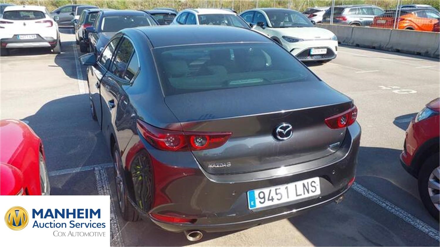 Foto Mazda MAZDA3 6