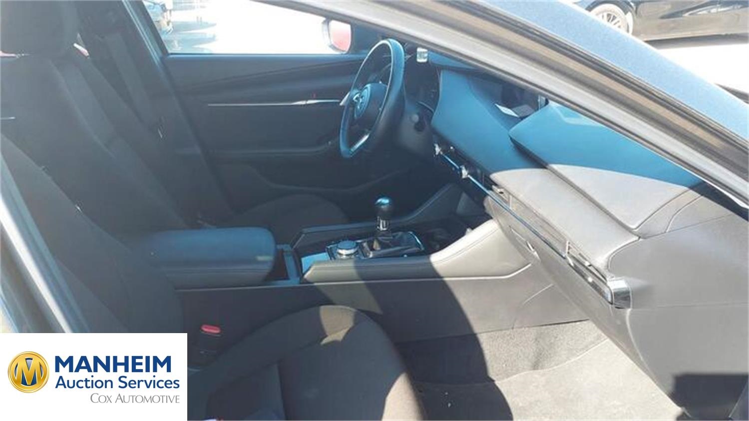 Foto Mazda MAZDA3 20
