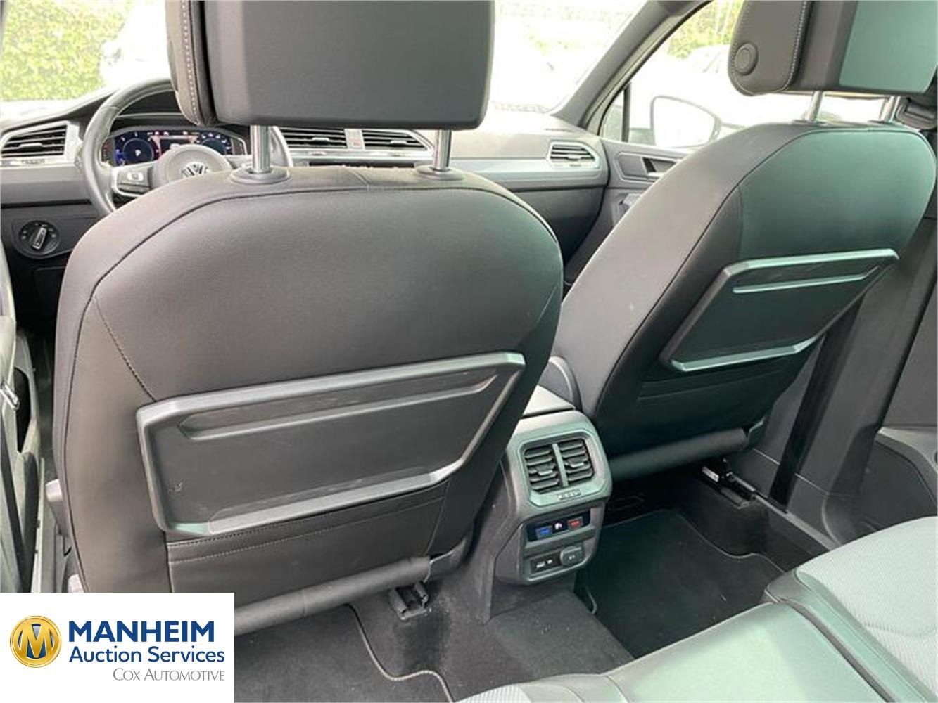 Foto Volkswagen Tiguan 24