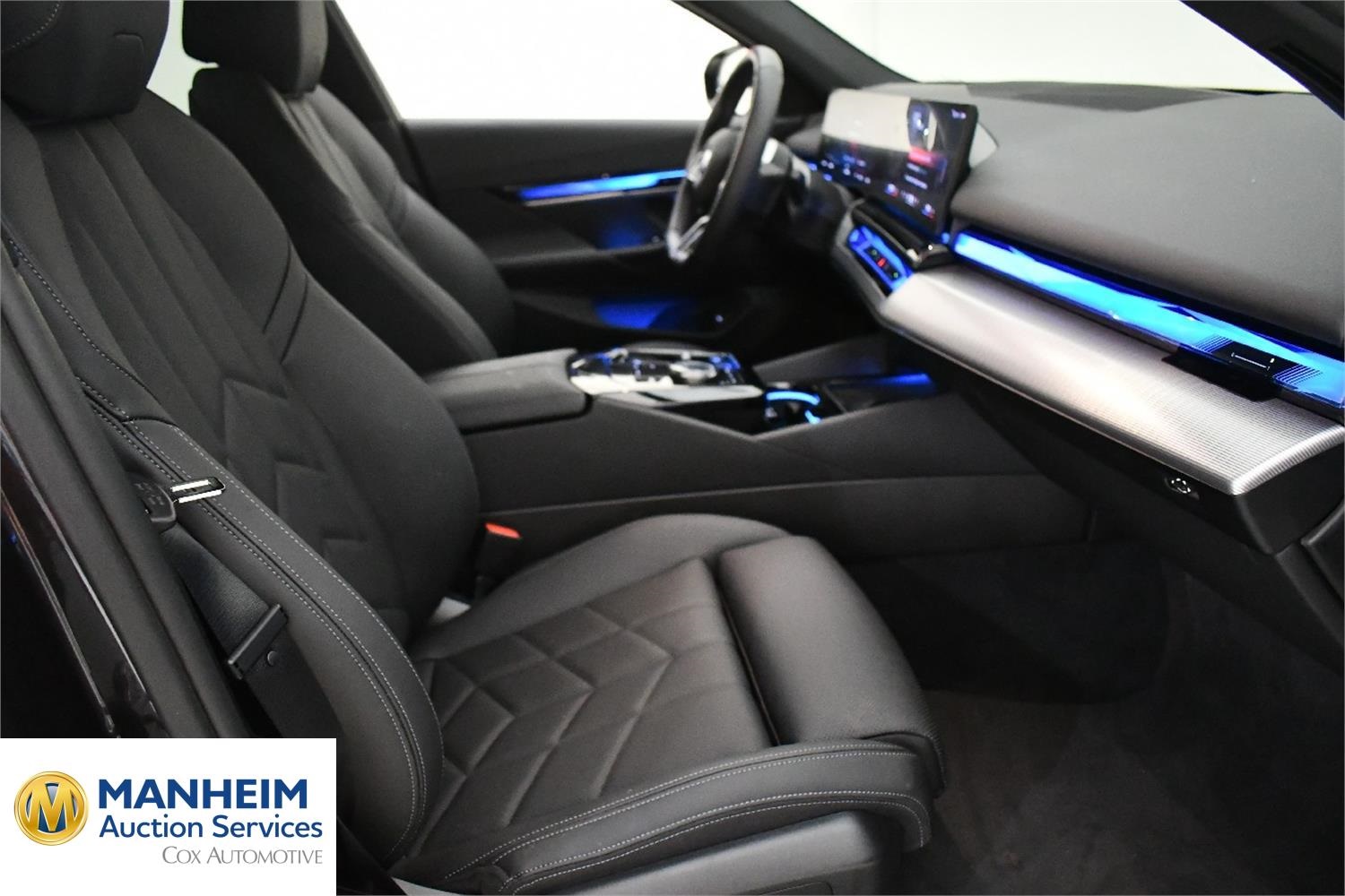 Foto BMW i5 M60 xDrive Berlina (G60) 5