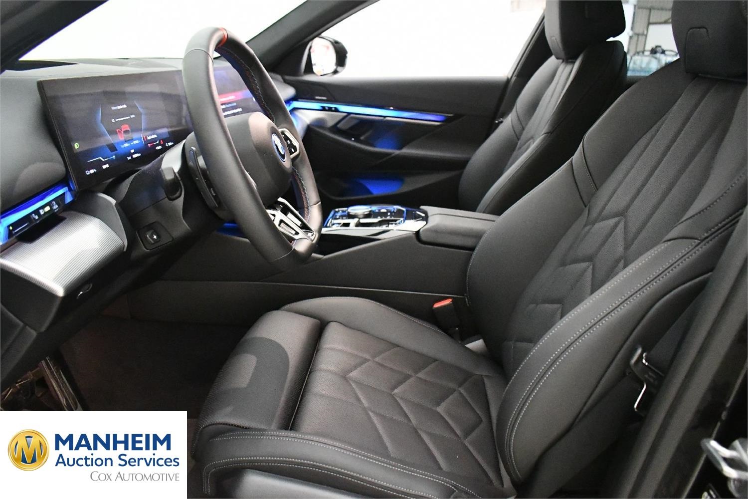 Foto BMW i5 M60 xDrive Berlina (G60) 6