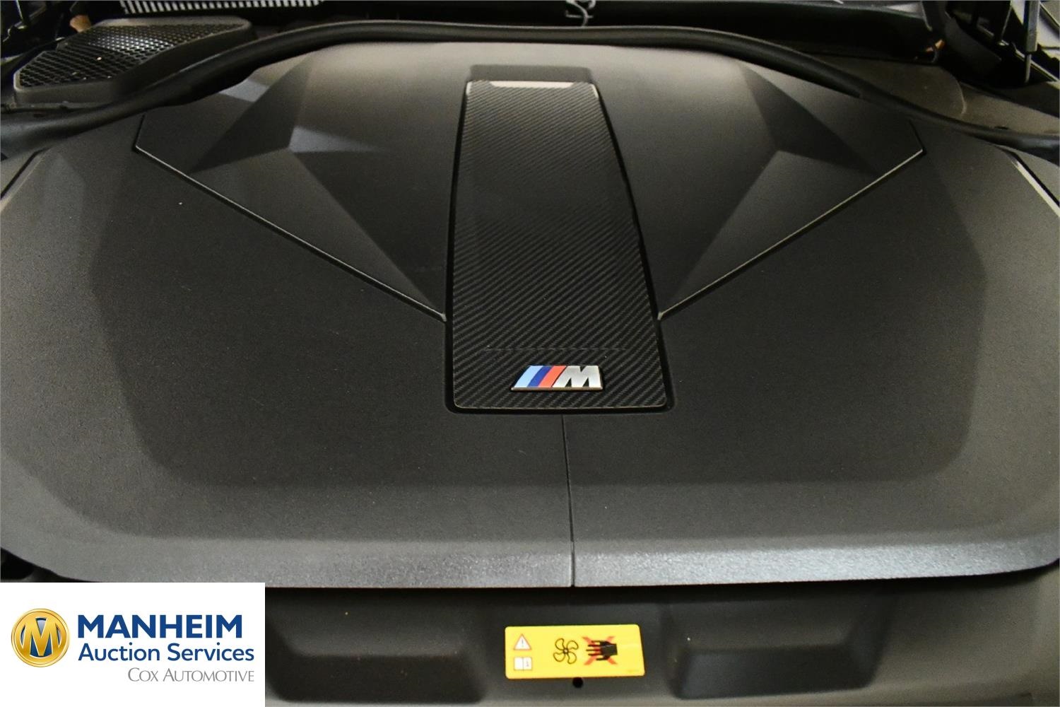 Foto BMW i5 M60 xDrive Berlina (G60) 13