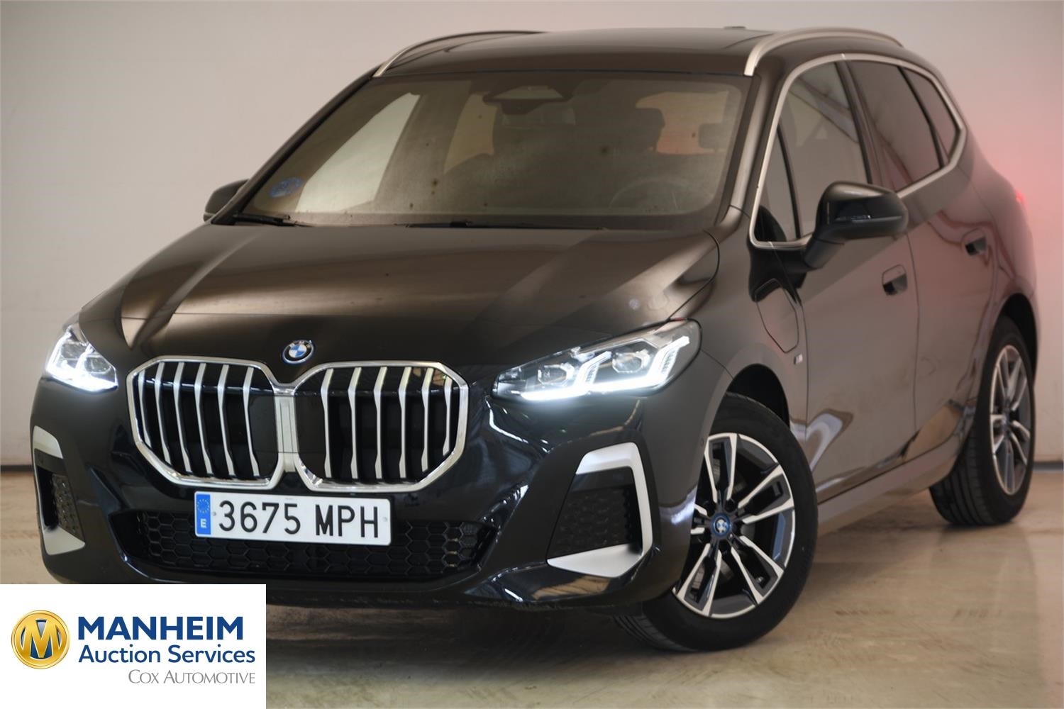 Foto BMW 230e xDrive Active Tourer (U06) 1