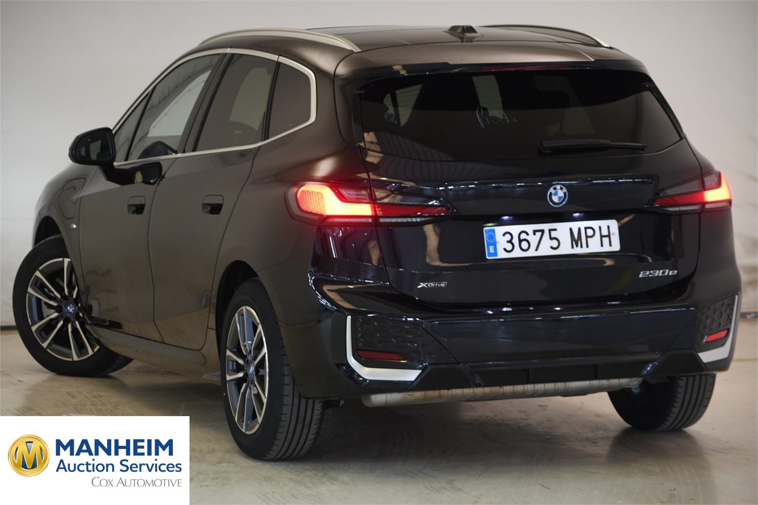 Foto BMW 230e xDrive Active Tourer (U06) 2