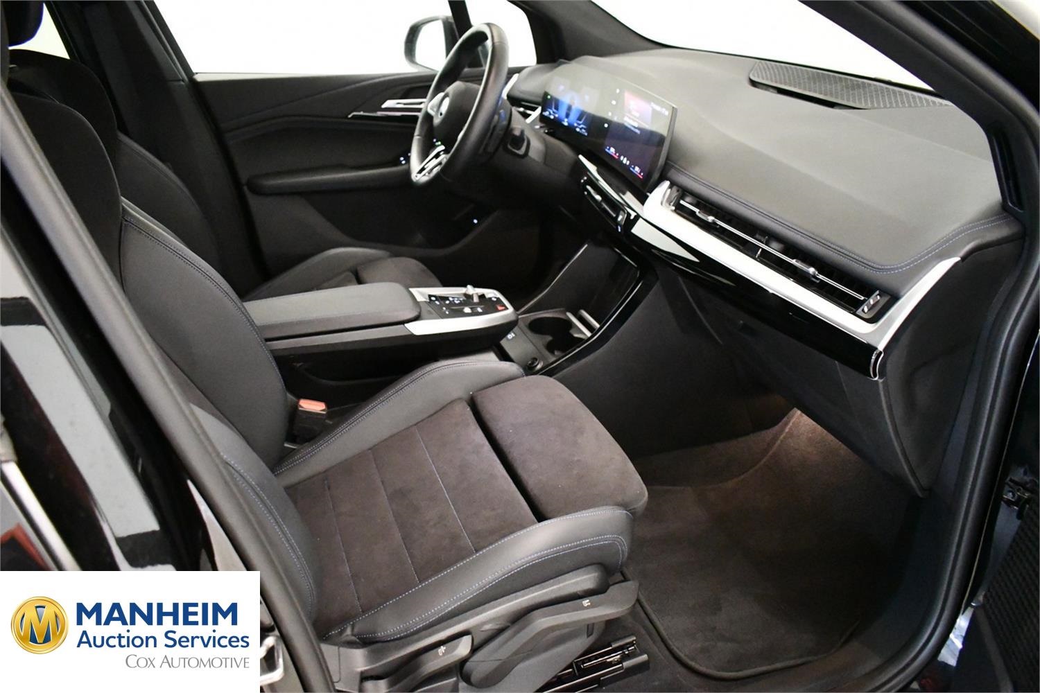 Foto BMW 230e xDrive Active Tourer (U06) 5