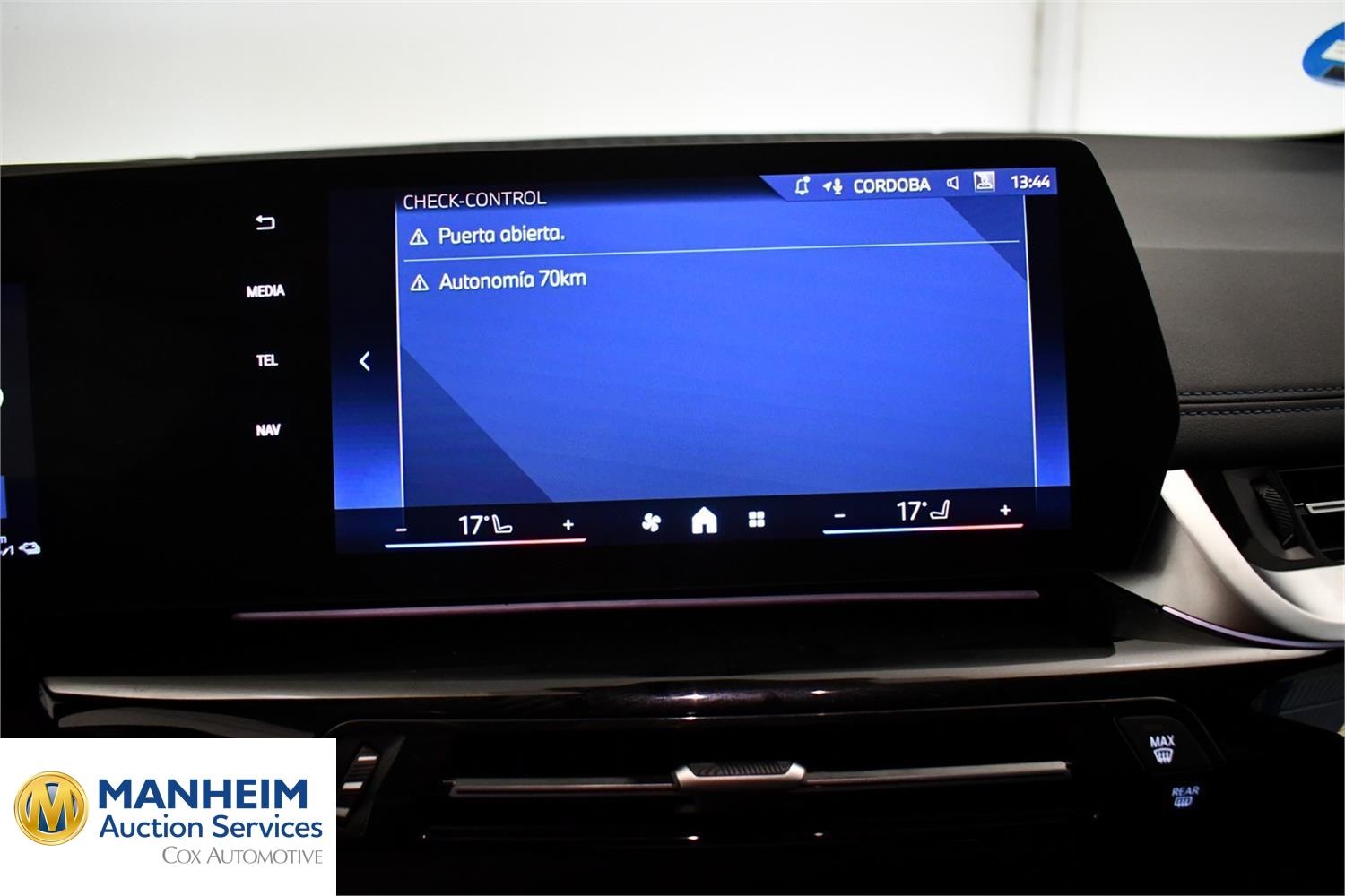 Foto BMW 230e xDrive Active Tourer (U06) 8
