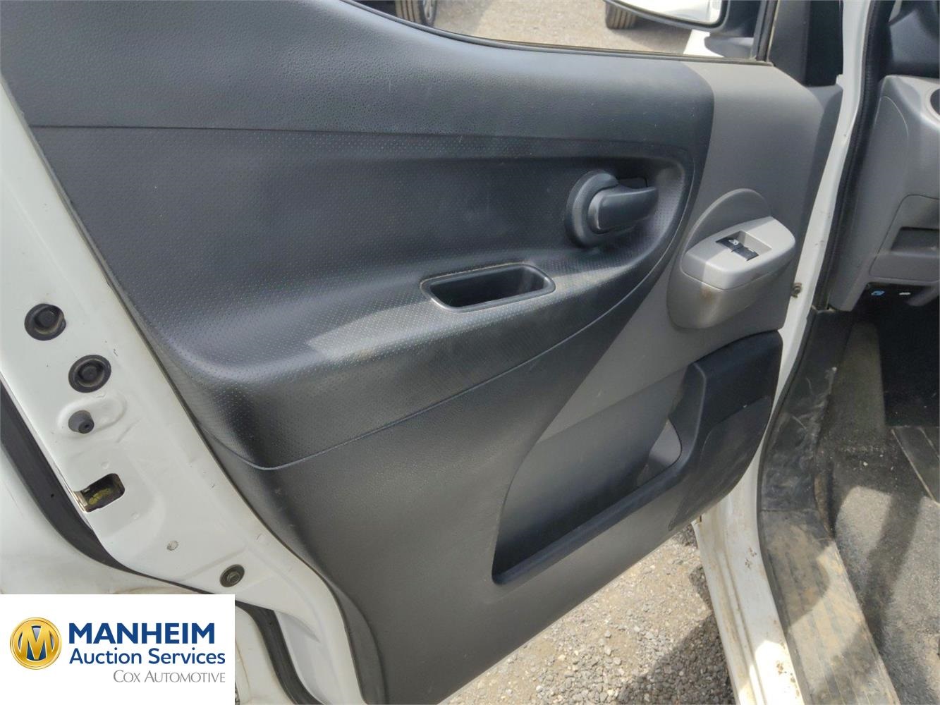 Foto Nissan NV200 39