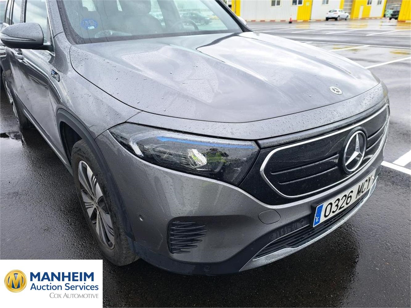 Foto Mercedes Benz EQB 9