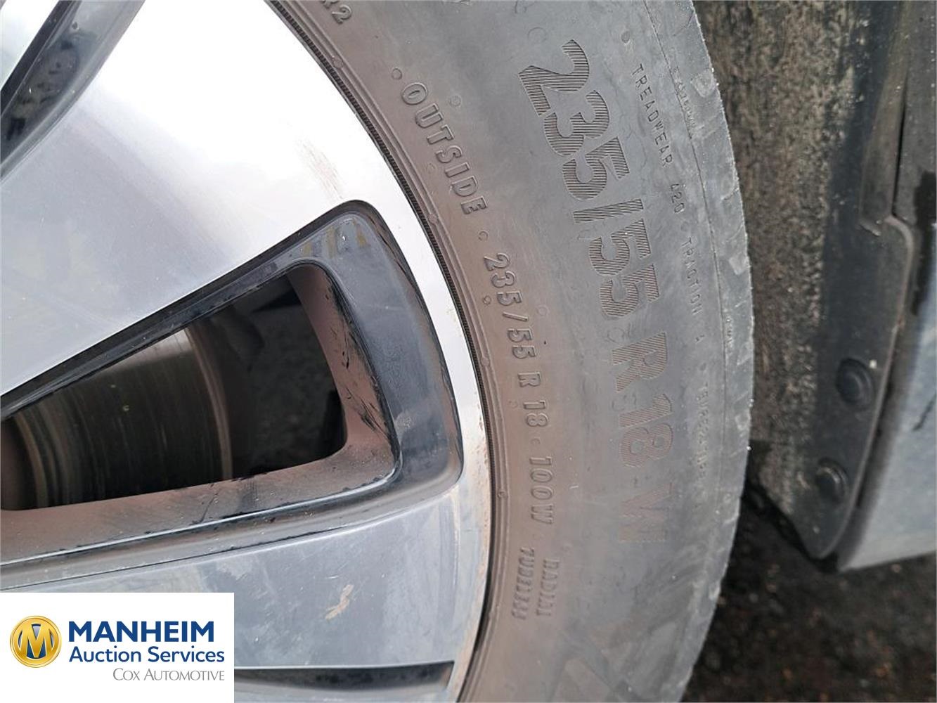 Foto Mercedes Benz EQB 12