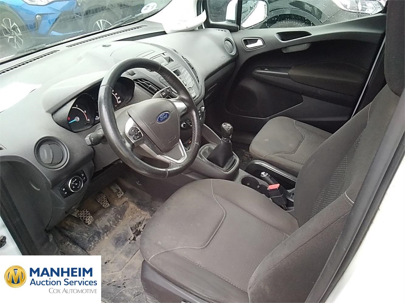 Foto Ford Transit  Courier 7