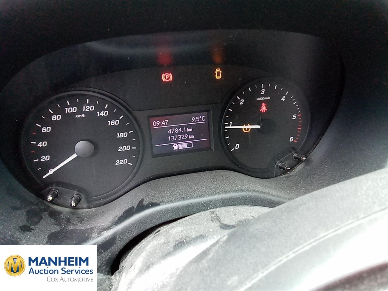 Foto Mercedes Benz VITO 8