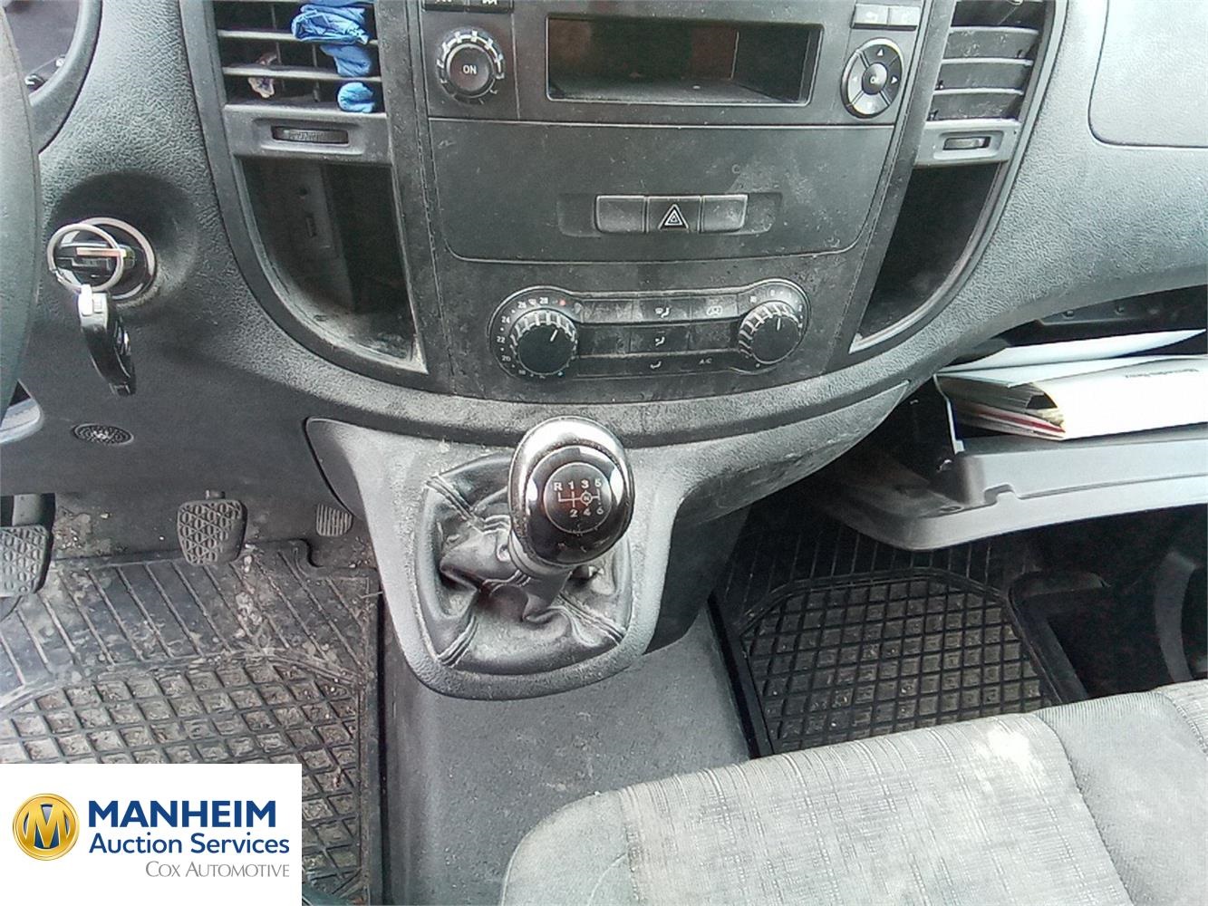 Foto Mercedes Benz VITO 14