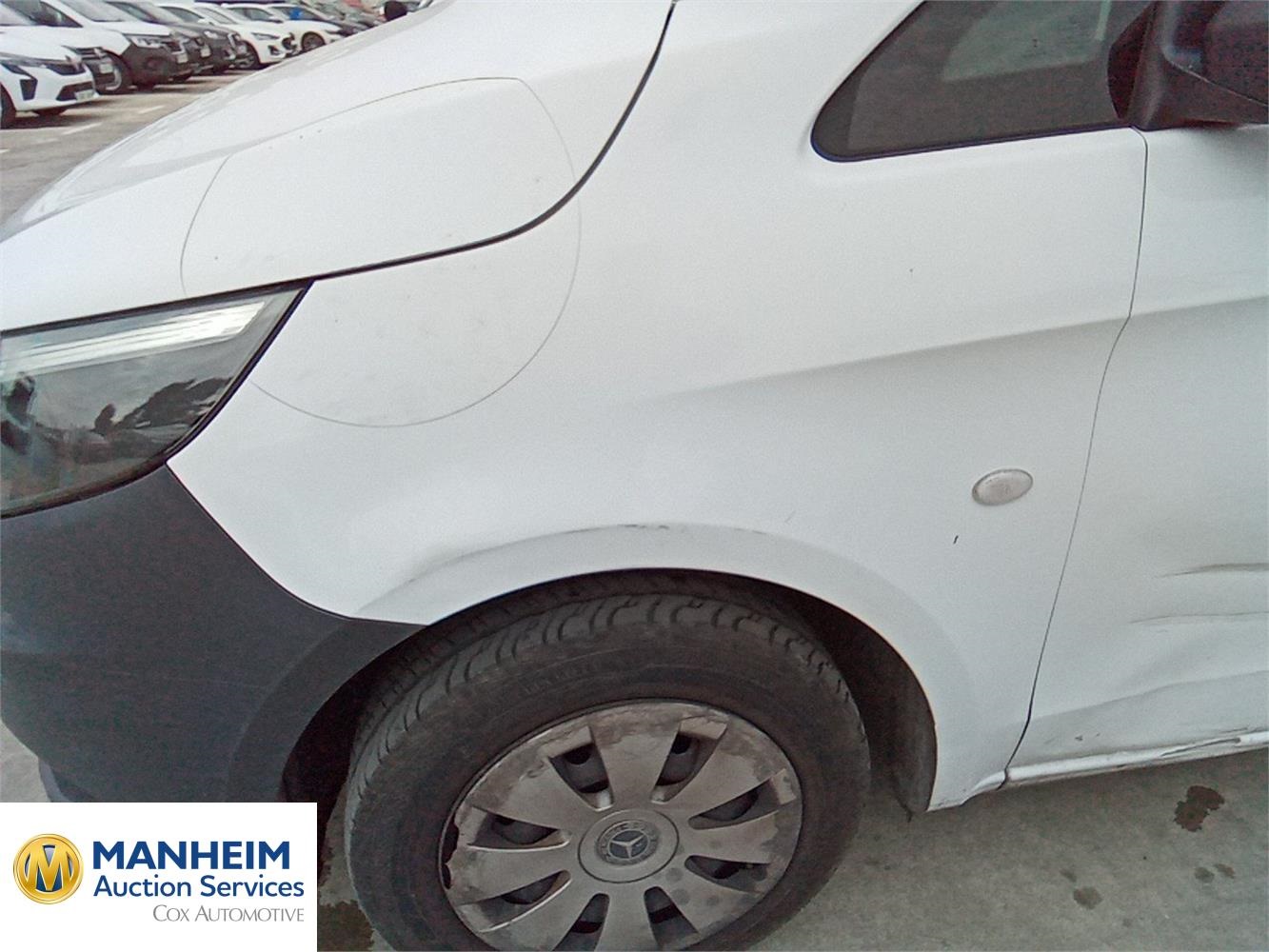 Foto Mercedes Benz VITO 24