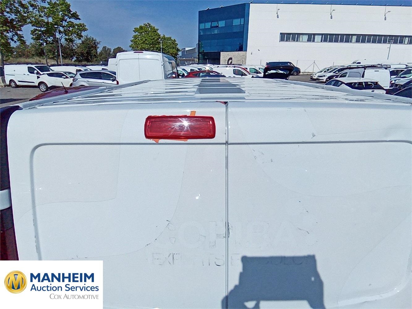 Foto Nissan NV300 57
