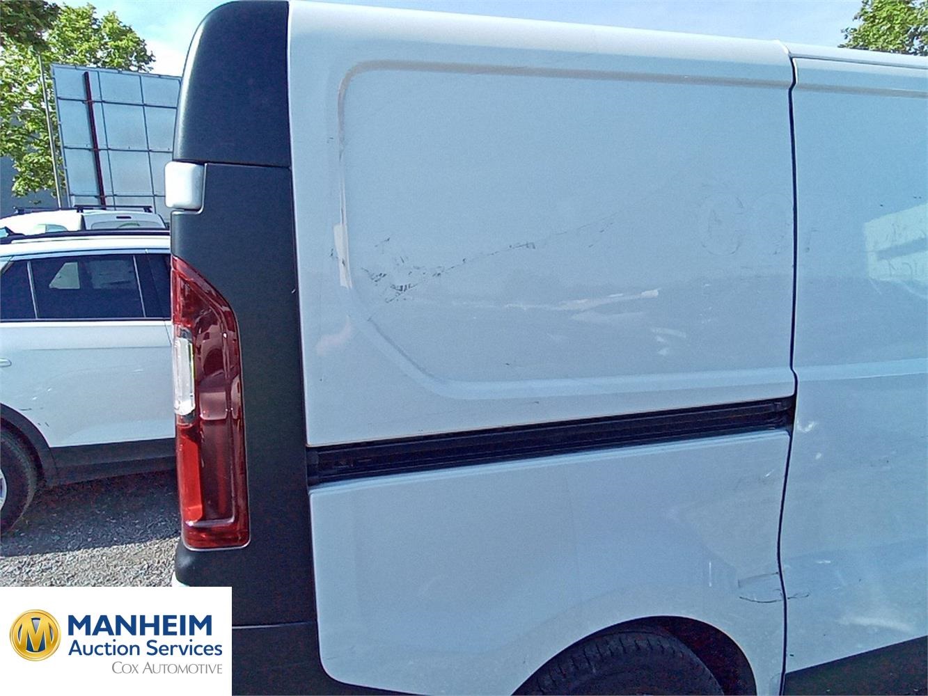 Foto Nissan NV300 59