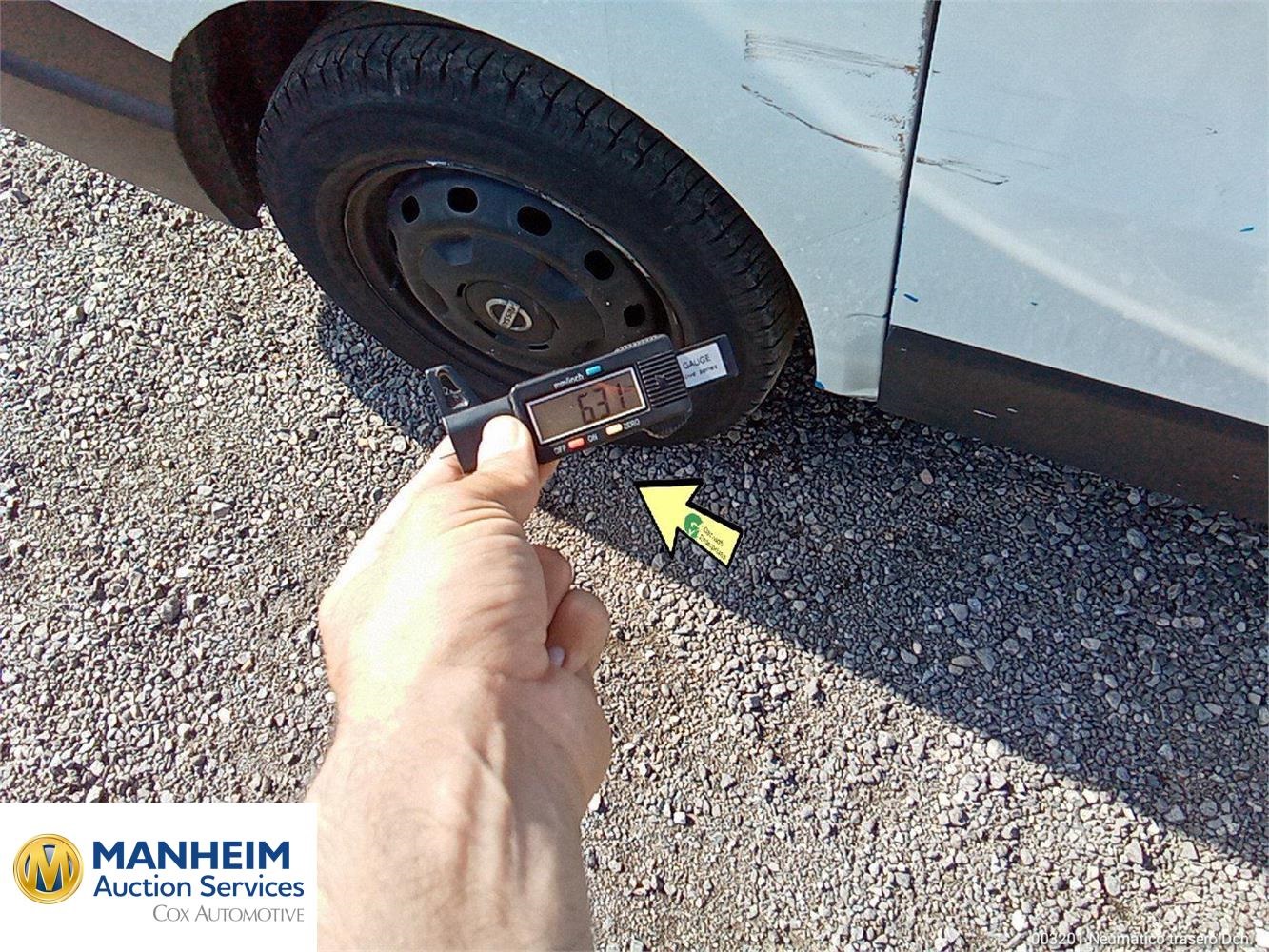 Foto Nissan NV300 73