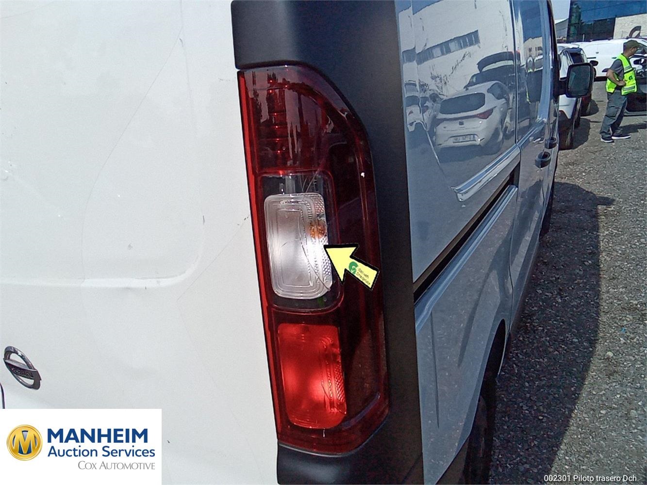 Foto Nissan NV300 106