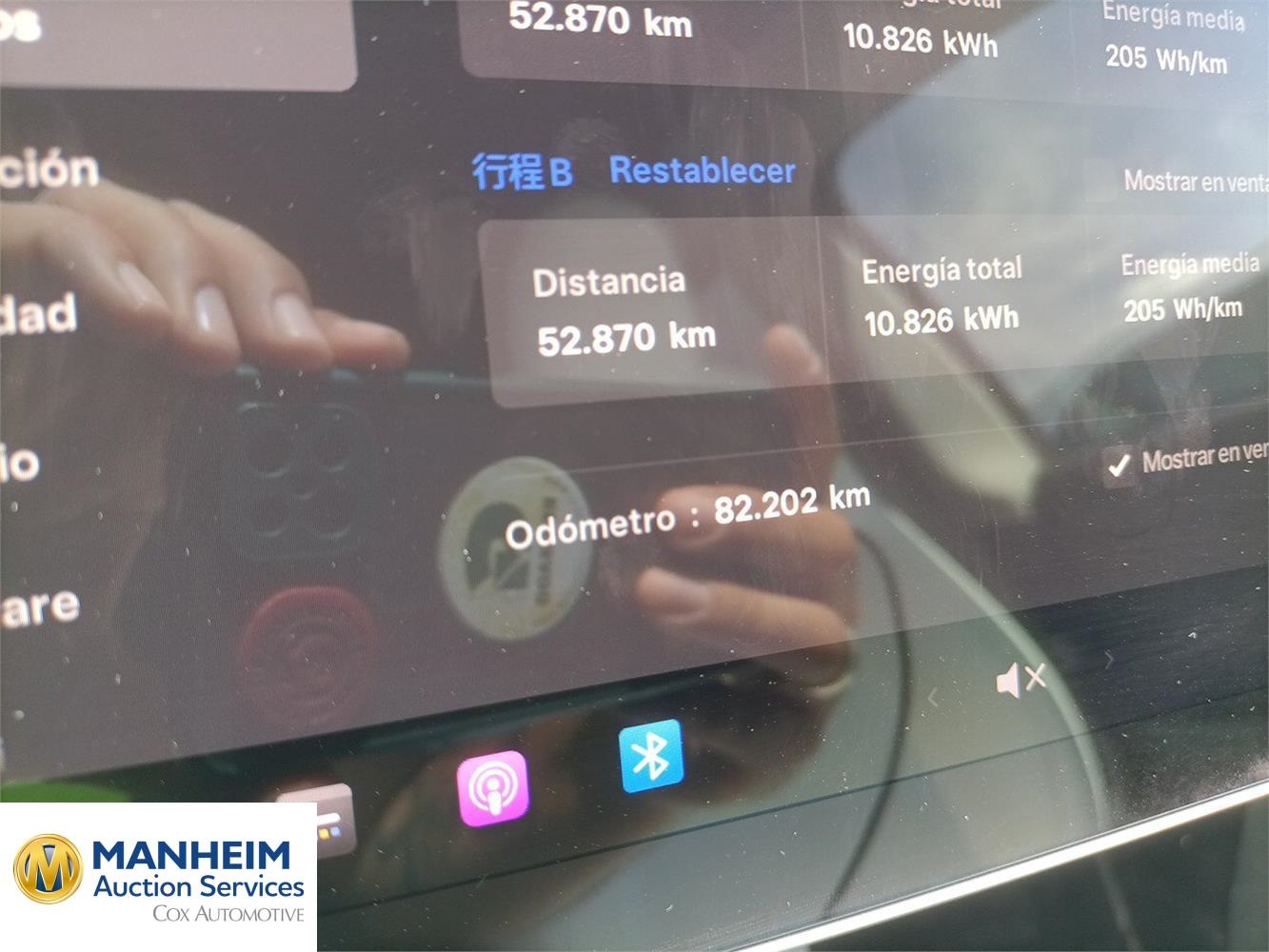 Foto Tesla MODEL Y 8
