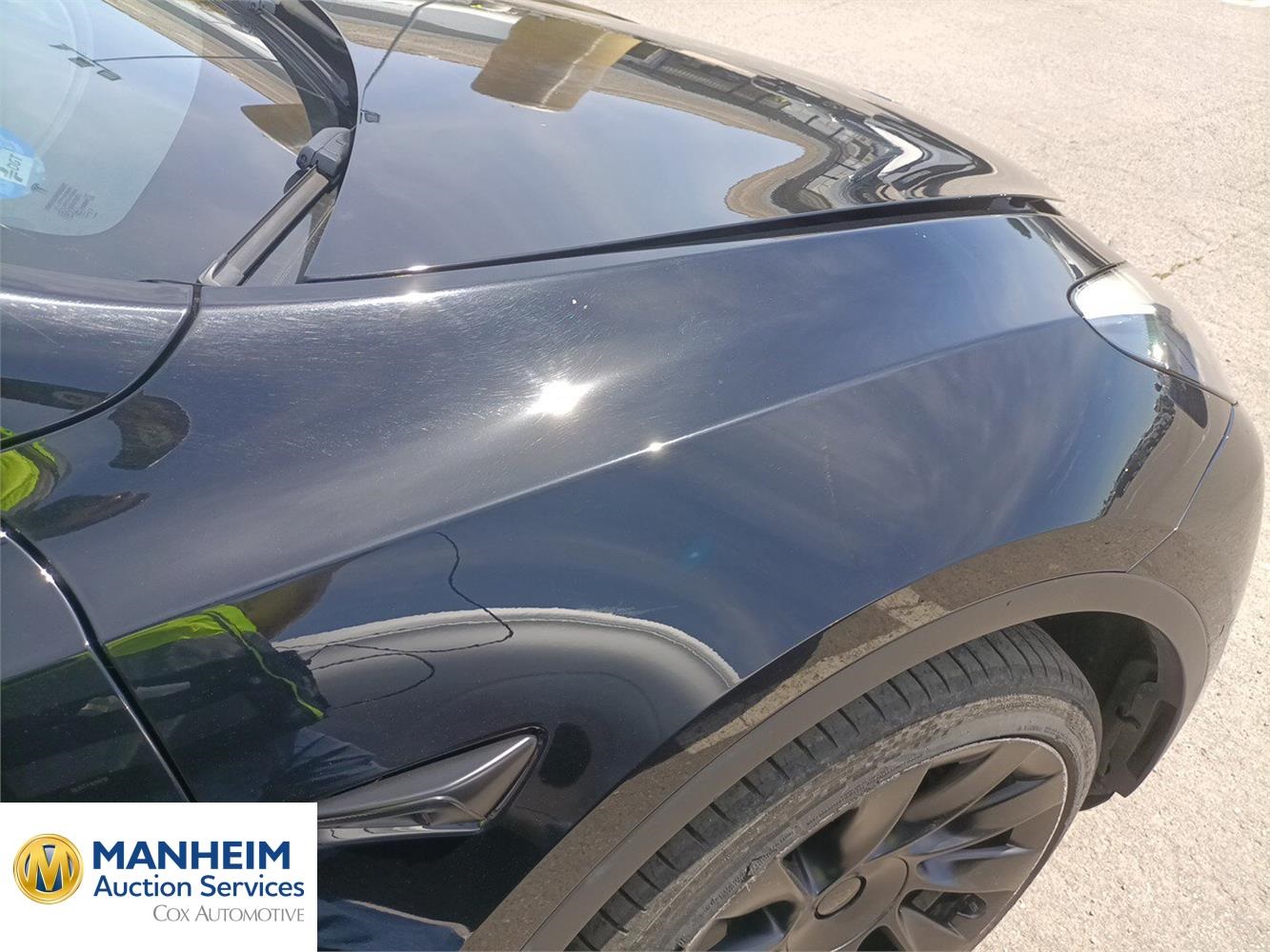 Foto Tesla MODEL Y 93